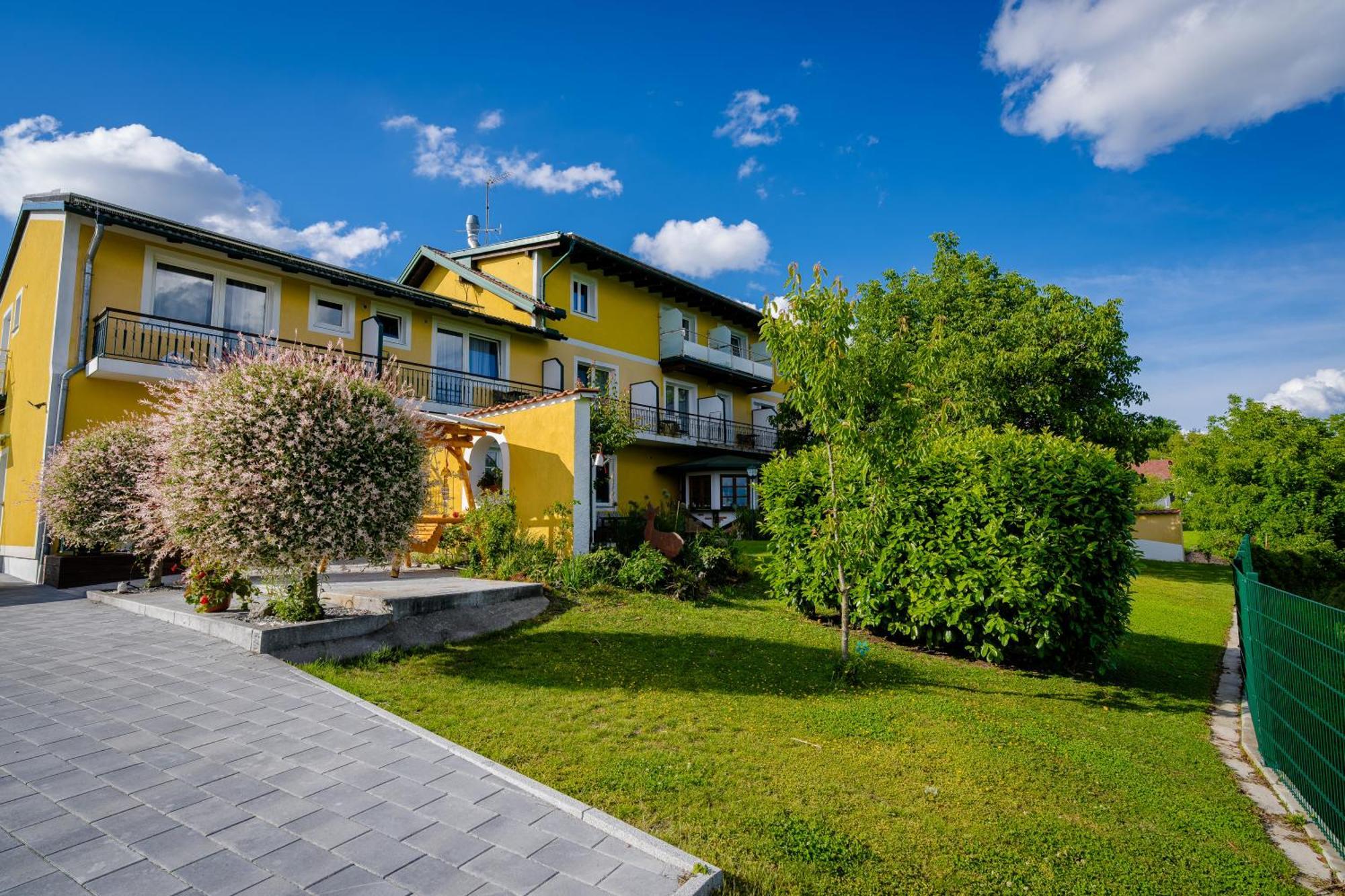 Pension Baumgartner-Berghof Obernberg am Inn 外观 照片